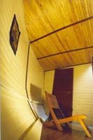 Plafond esprit bateau en Pin vernis et Acajou