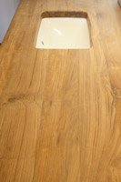 Plan de travail en Teck massif lames larges pour cuisine et salle de bain