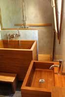 Vasque en Teck, bain Japonais et entr�e de la douche italienne