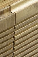 Portes de meuble en Teck massif rainur�