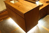 Eclairage led int�gr� sous meuble de salle de bain