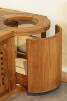 Meuble de salle de bain en Teck avec tiroir � fa�ade galb�e